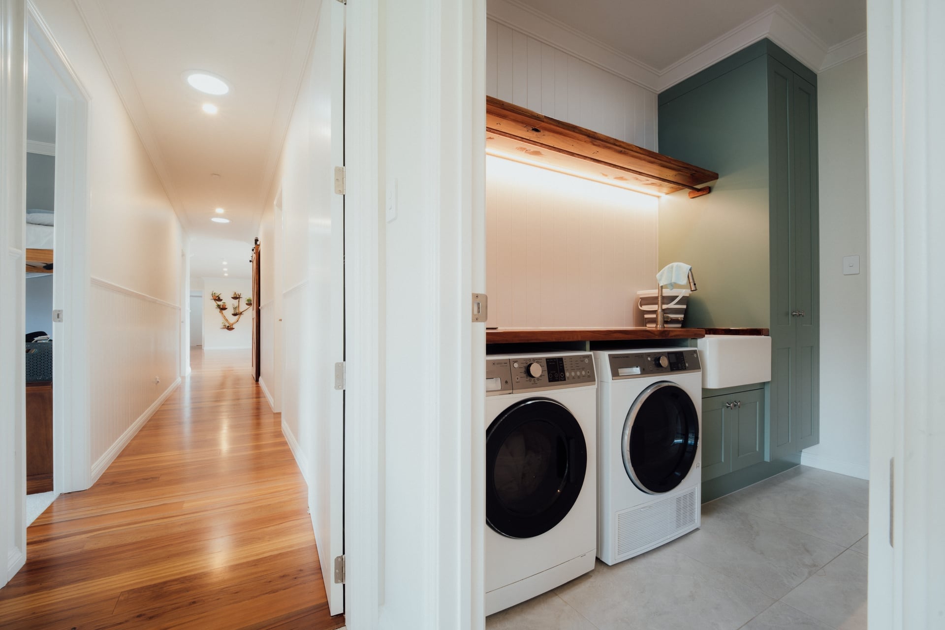 Gallery Image 19